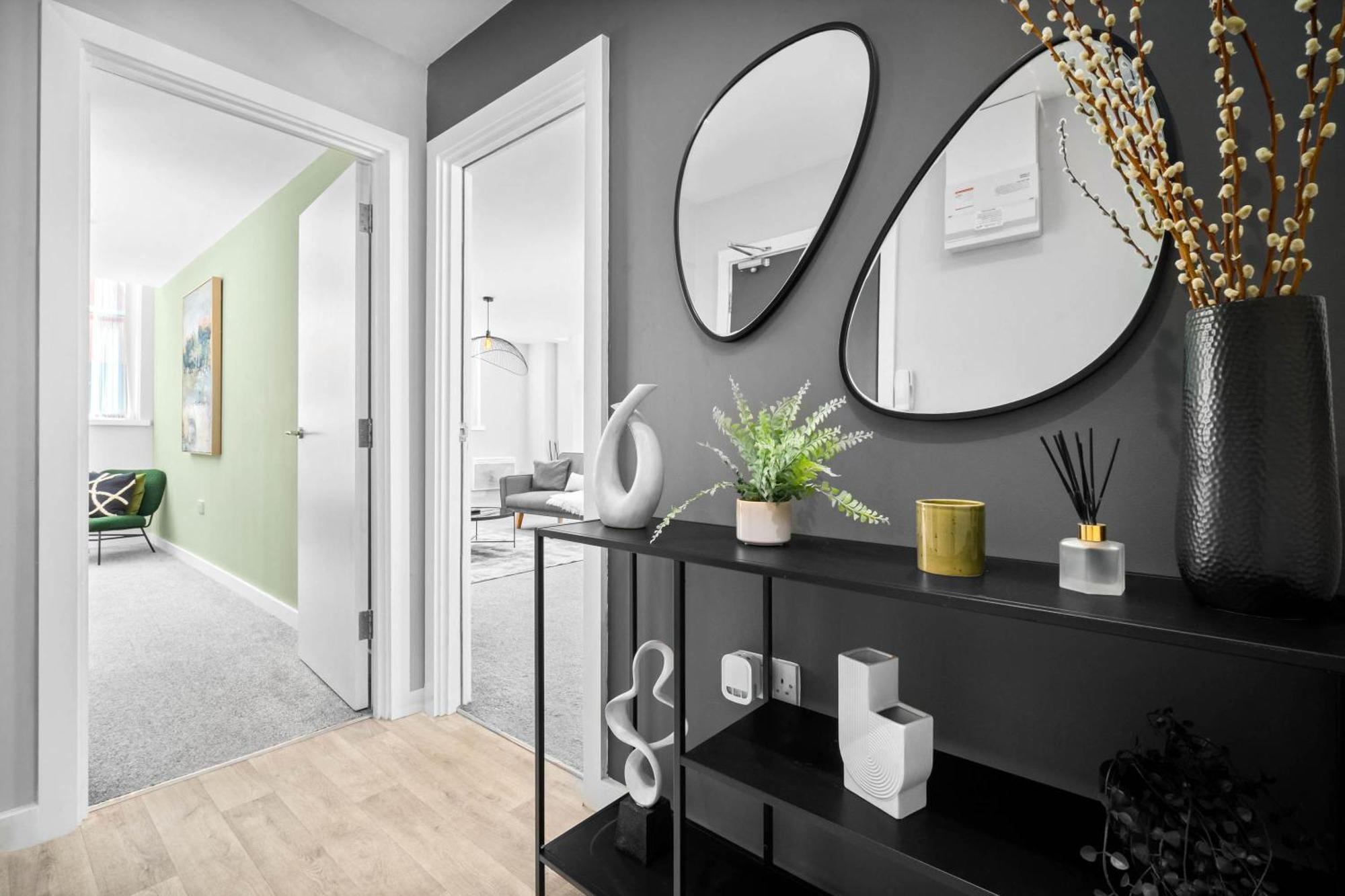Luxury Apartment - Secure Parking - Gated Development - Near Jq & Birmingham City Centre 6Sh ภายนอก รูปภาพ