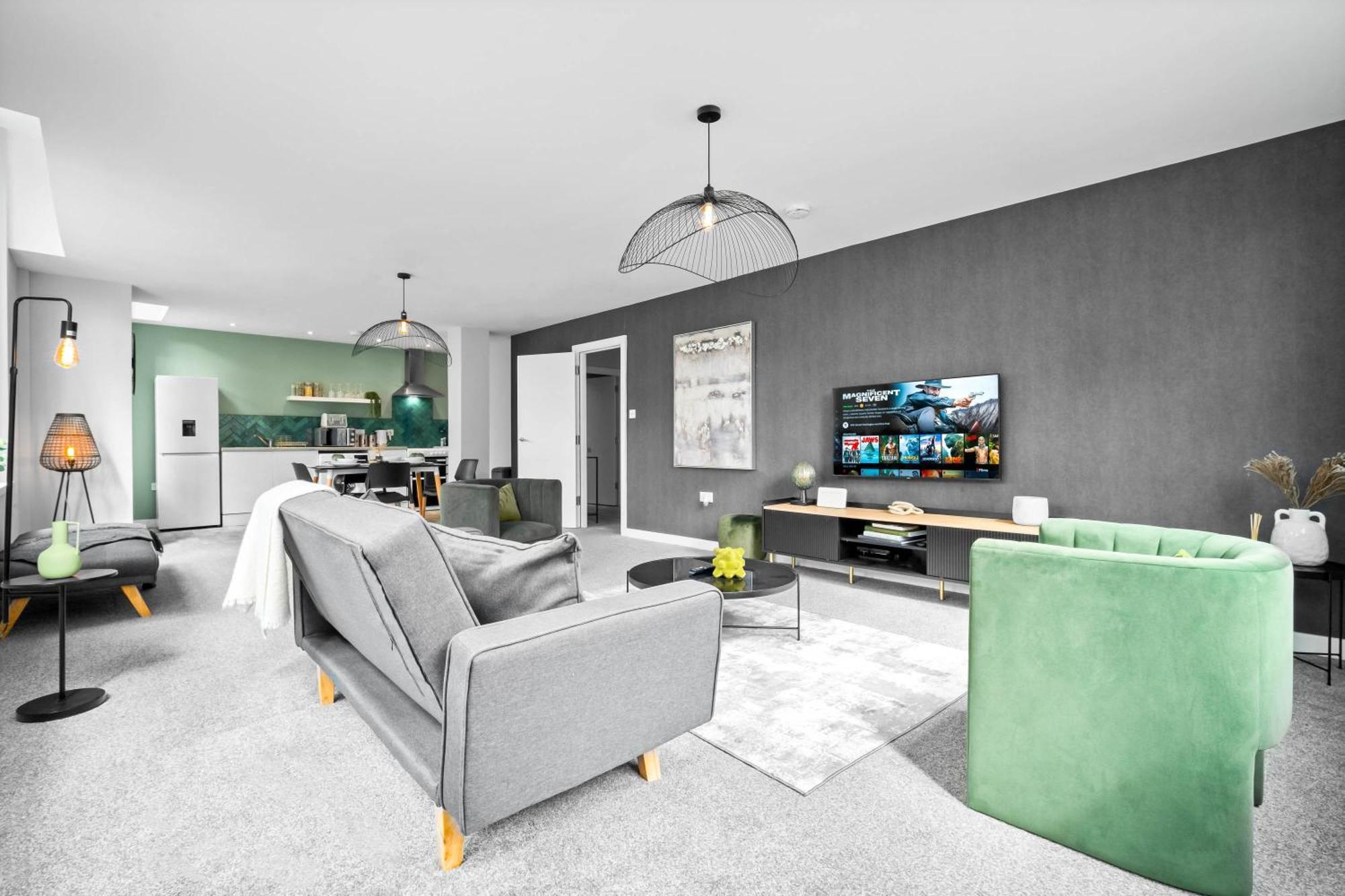 Luxury Apartment - Secure Parking - Gated Development - Near Jq & Birmingham City Centre 6Sh ภายนอก รูปภาพ