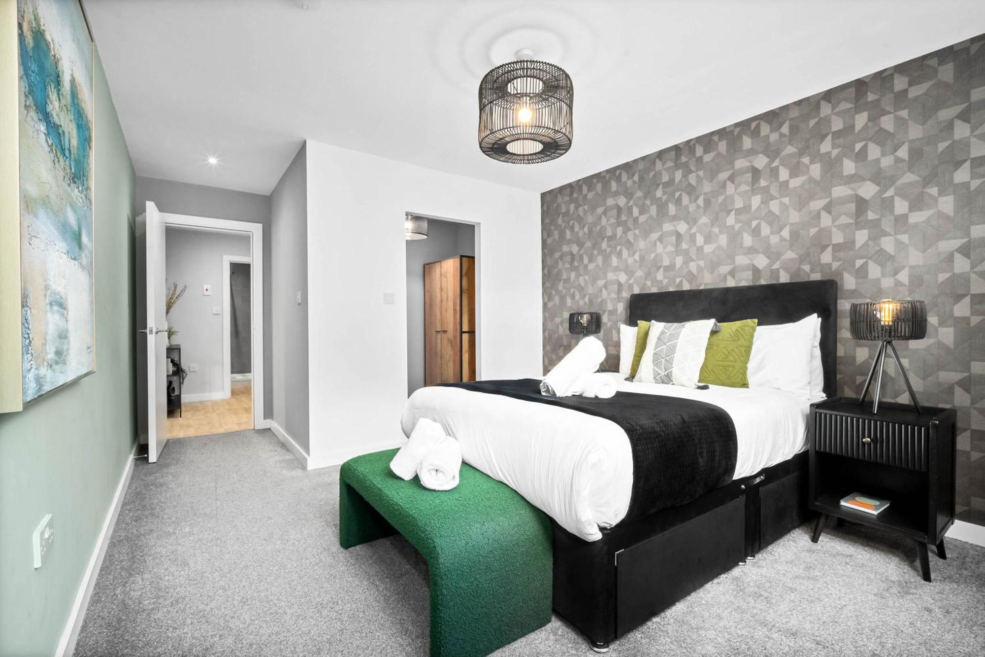 Luxury Apartment - Secure Parking - Gated Development - Near Jq & Birmingham City Centre 6Sh ภายนอก รูปภาพ